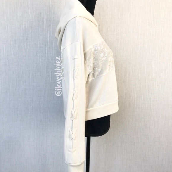 •Victoria's Secret PINK• Velvet Crop Hoodie S - Picture 2 of 6